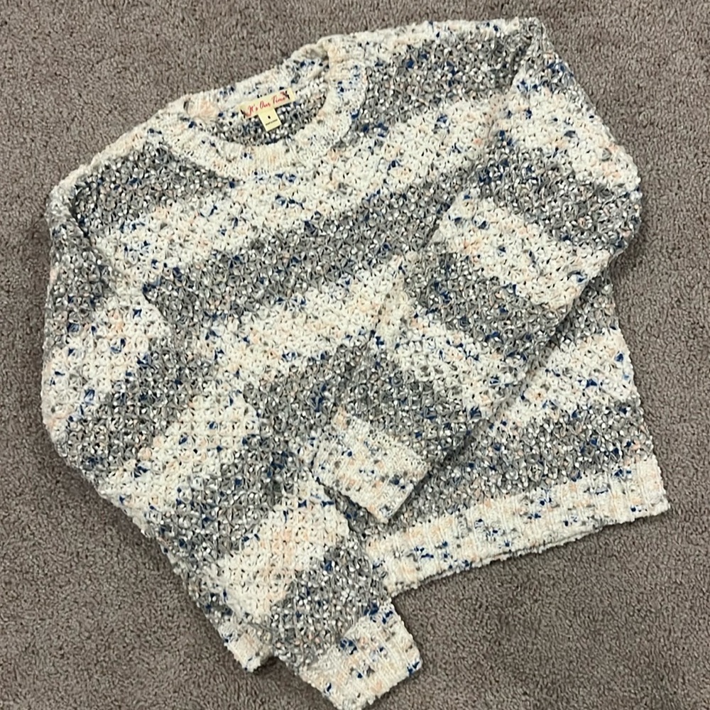 Lightweight Chunky sweater - size small